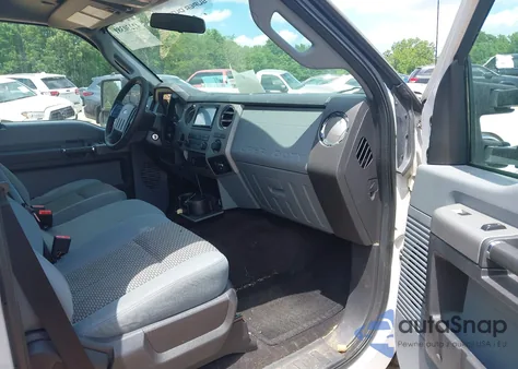 2016 Ford F-250 Xlt из США, поврежденный, VIN 1FT7W2A69GEC16213